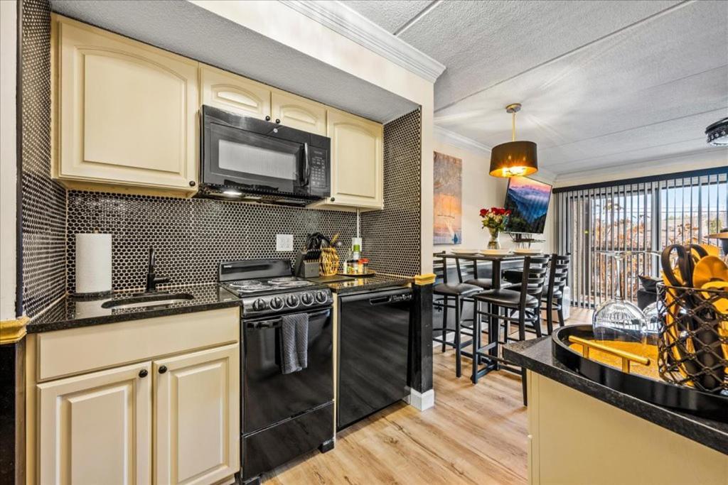 Walk To Anakeesta Romantic 1Br W Fireplace Gatlinburg Luaran gambar
